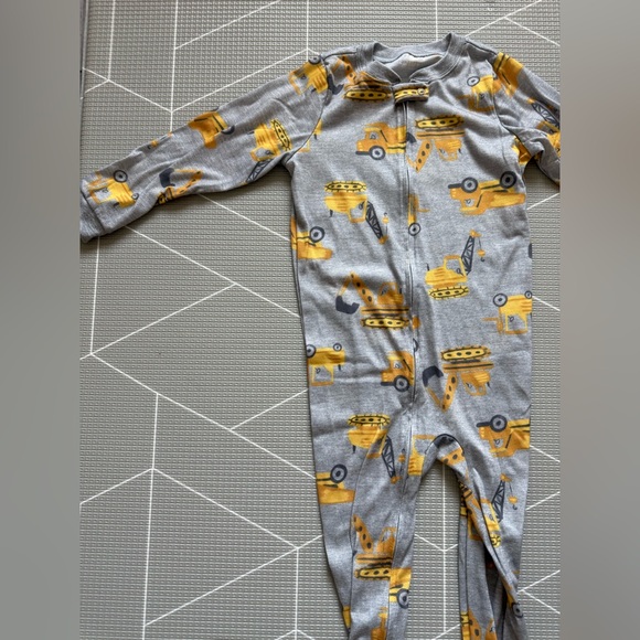 Carter's|Babt boy/toddler Gray and Yellow footie pajamas with Construction Motif - Picture 3 of 7